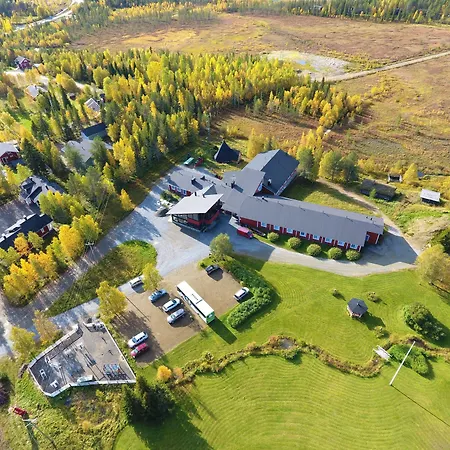 Seita Moekki, Äkäslompolo