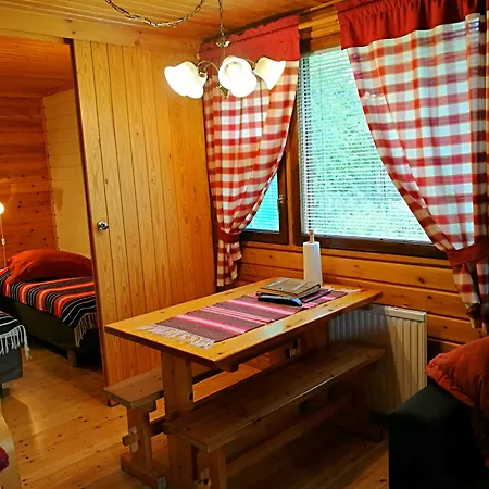 Seita Moekki, Akaslompolo