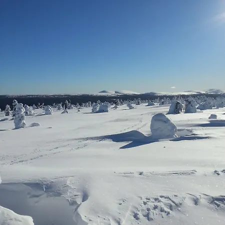 Tatil Evi Seita Moekki, Äkäslompolo