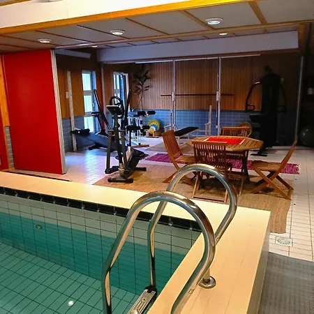 Seita Moekki, Holiday home *