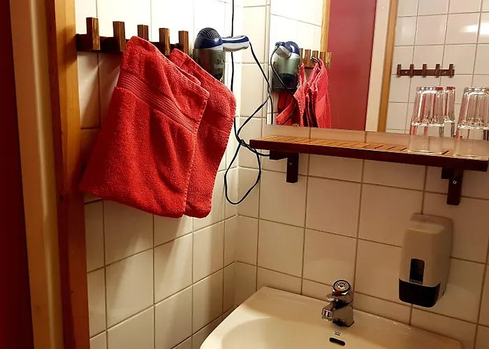 Seita Moekki, Akaslompolo