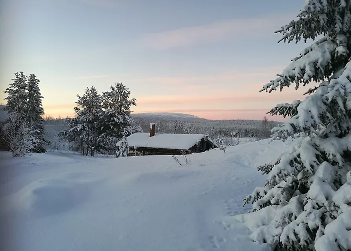 Seita Moekki, 度假居 *